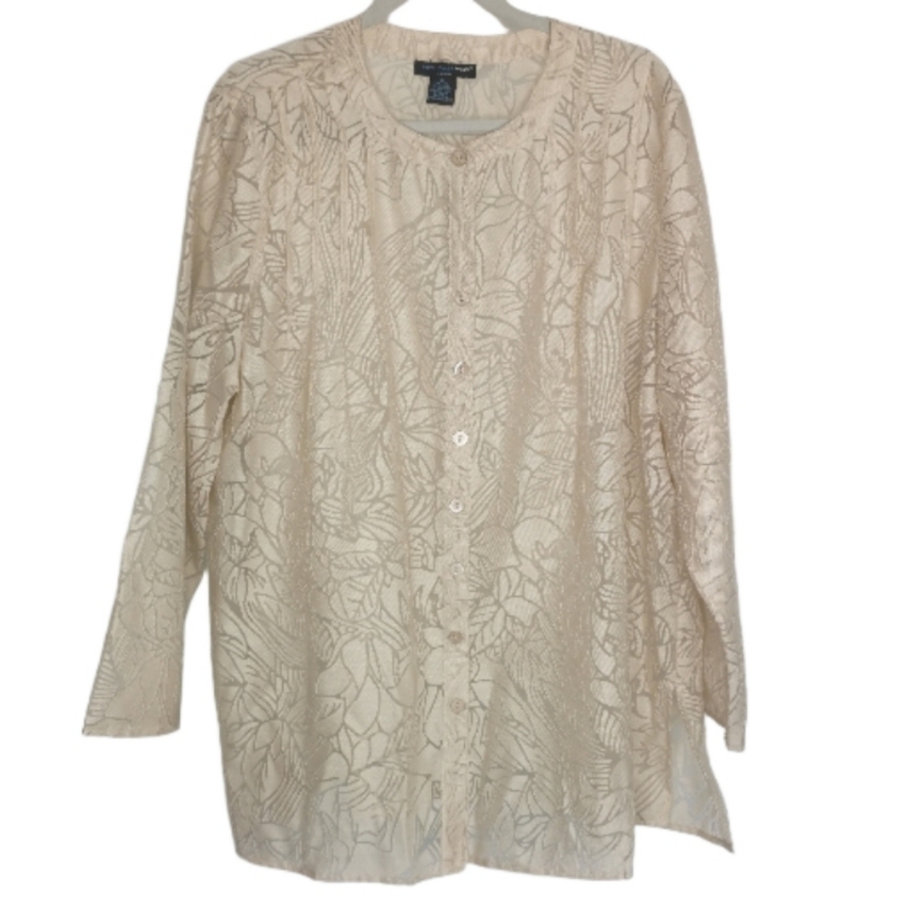 🌻2/$25🌻Saint Tropez Burn Out Linen Blend‎  Button Down Blouse, Neutral , Flowy